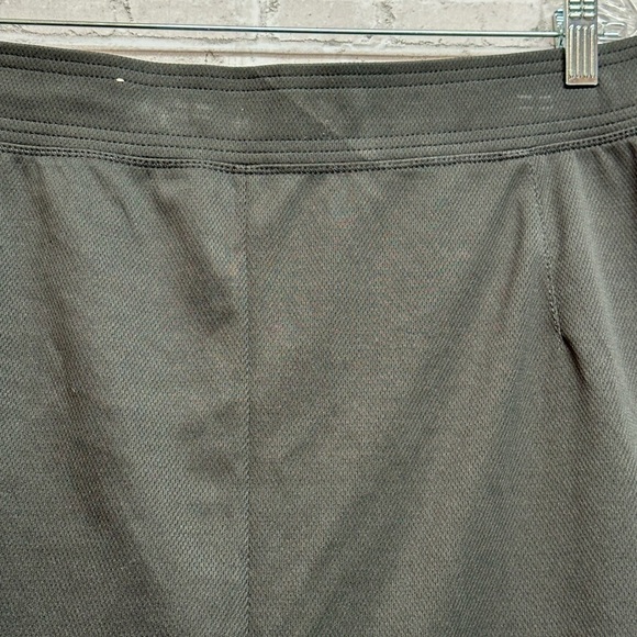 St. John's Bay Active SWIM SKIRT Built in Shorts Size Woman 1X Quick-Dri Gray - Picture 6 of 8